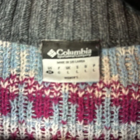 Columbia Women’s Sweater - Picture 3 of 9